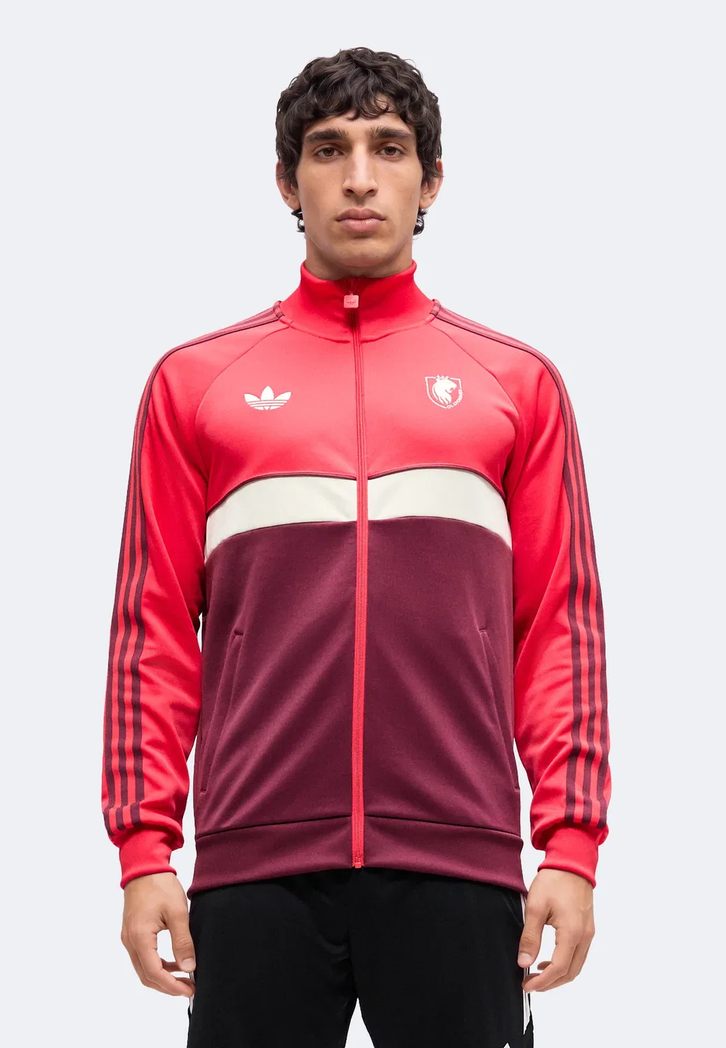Спортивная футболка Olympique Lyon - клубная одежда Adidas Originals, Active Pink/Victory Crimson