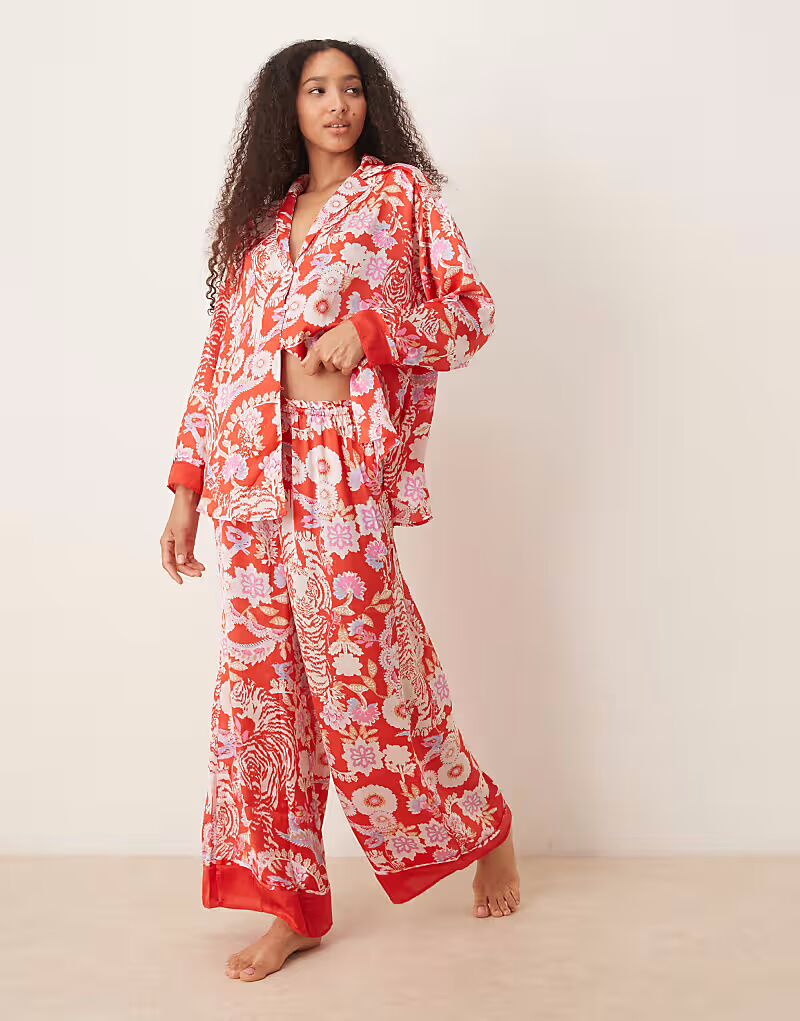 

Пижамный комплект Free People dreamy days с принтом в красном цвете