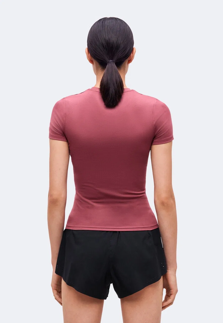 Футболка NIKE Performance Shirt 'One' в розовом цвете — фото 4