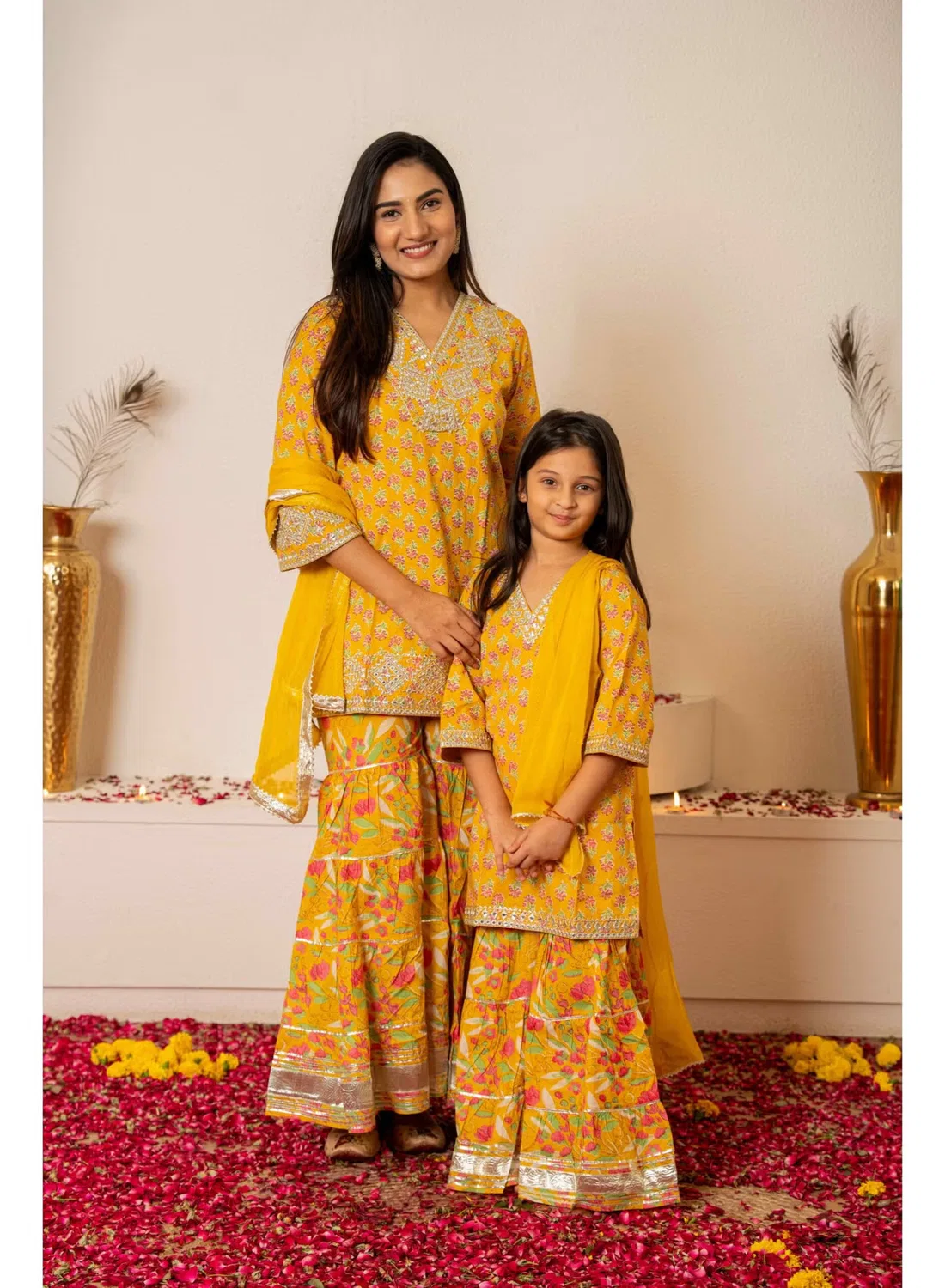 Комплект этнической одежды с длинным рукавом Matching Family Outfits, желтый — фото 4