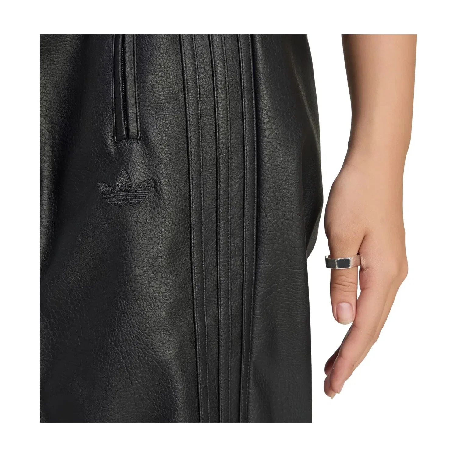 Женские спортивные брюки с принтом Firebird Loose Pleather Adidas, черный — фото 4