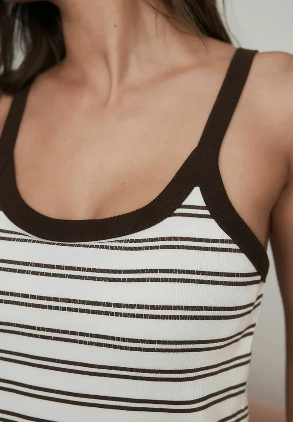 Топы-майки 2 шт, хлопок, Regular fit, Next, Khaki Brown, White Stripe, белый/коричневый/хаки — фото 3