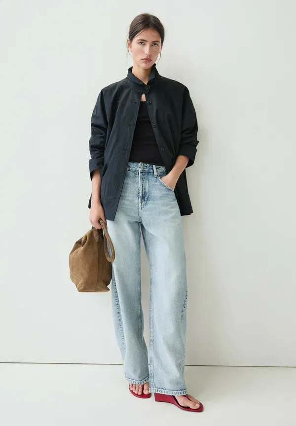Куртка из полиамида и хлопка Jacket with buttoned collar strap - short coat Massimo Dutti, dark blue, темно-синий — фото 3