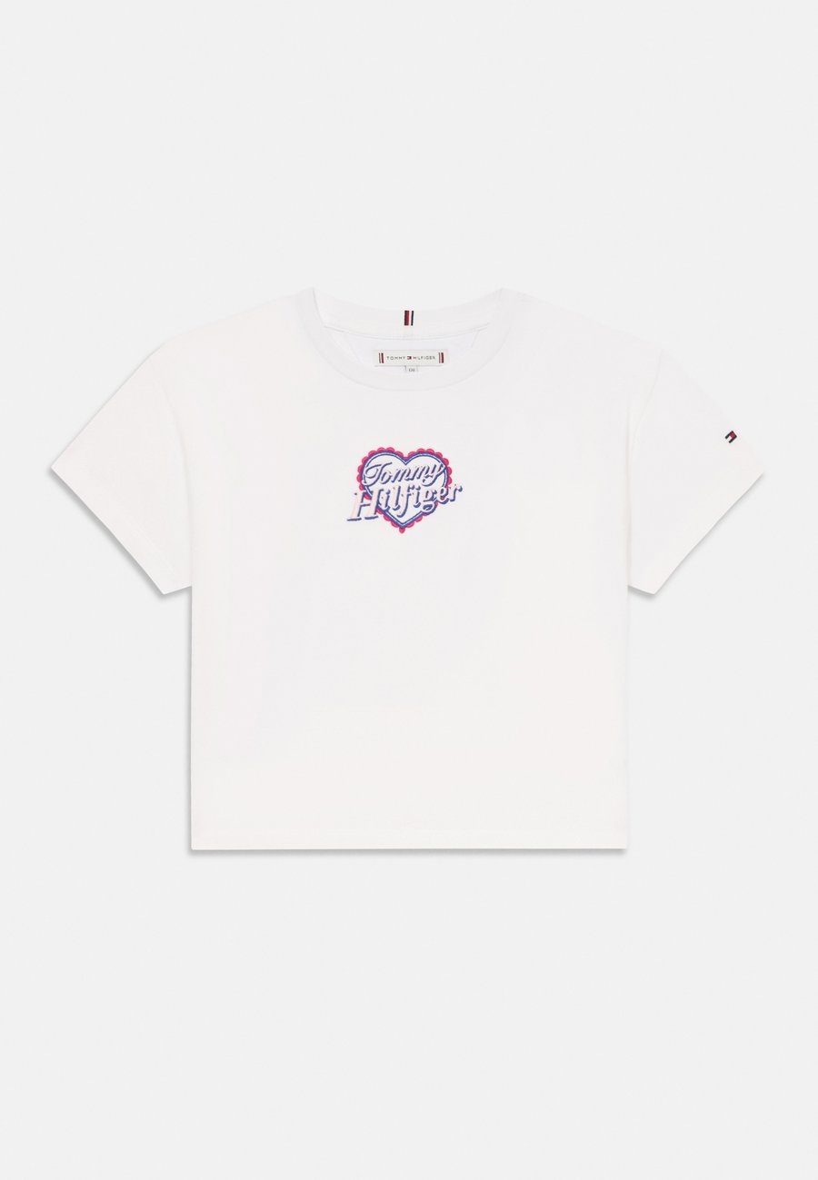 

Футболка Tommy Hilfiger HEART EMBROIDERY LOGO JERSEY T-SHIRT, White, Белый, Футболка Tommy Hilfiger HEART EMBROIDERY LOGO JERSEY T-SHIRT, White