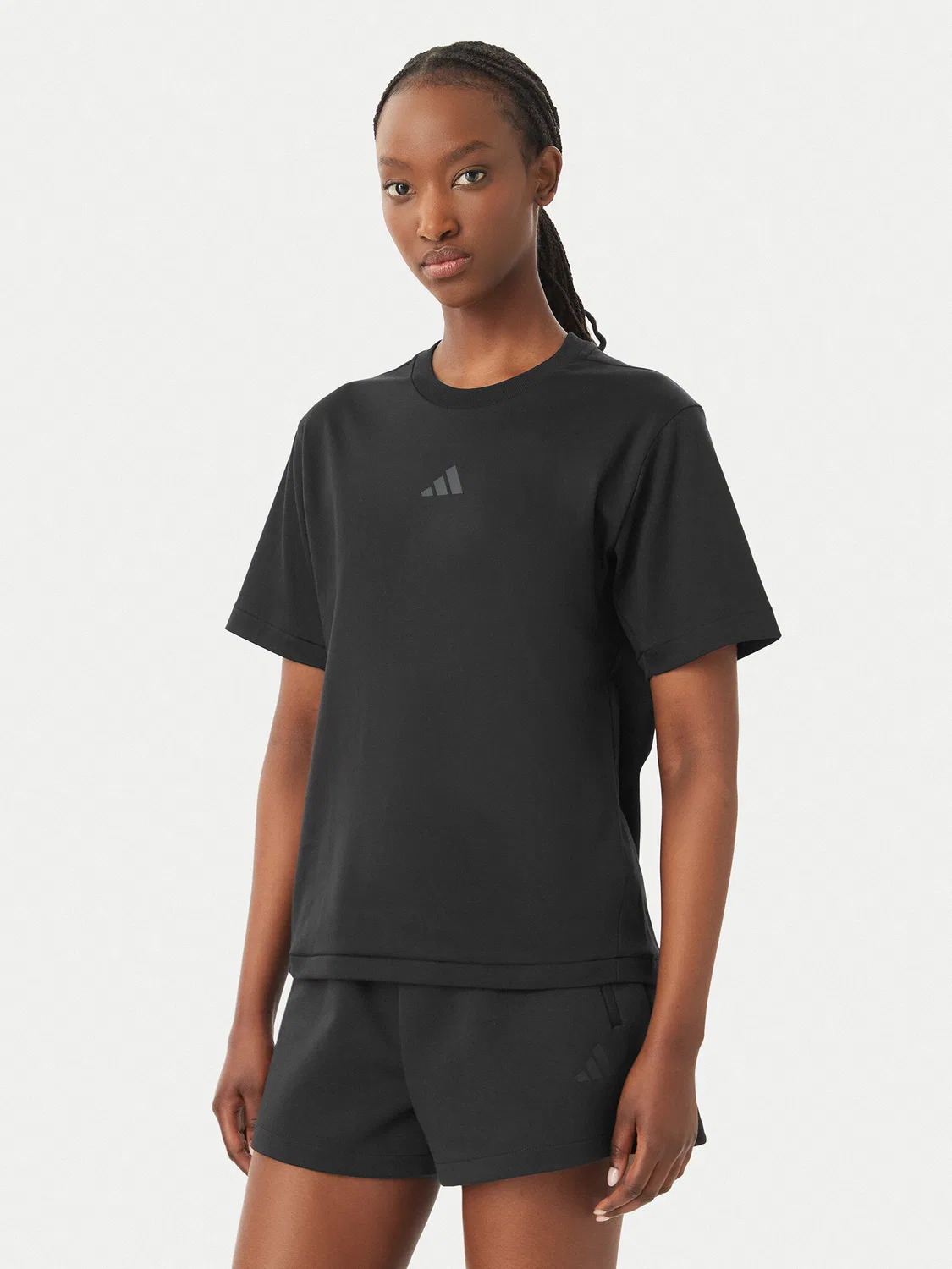 Женская футболка стандартного кроя Z.N.E Adidas, черный