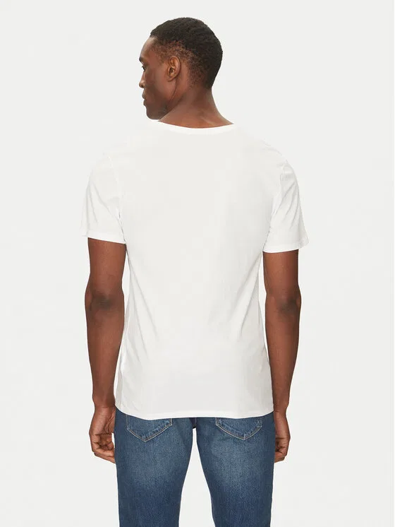 Комплект футболок Lacoste slim fit, V-образный вырез, белый — фото 4