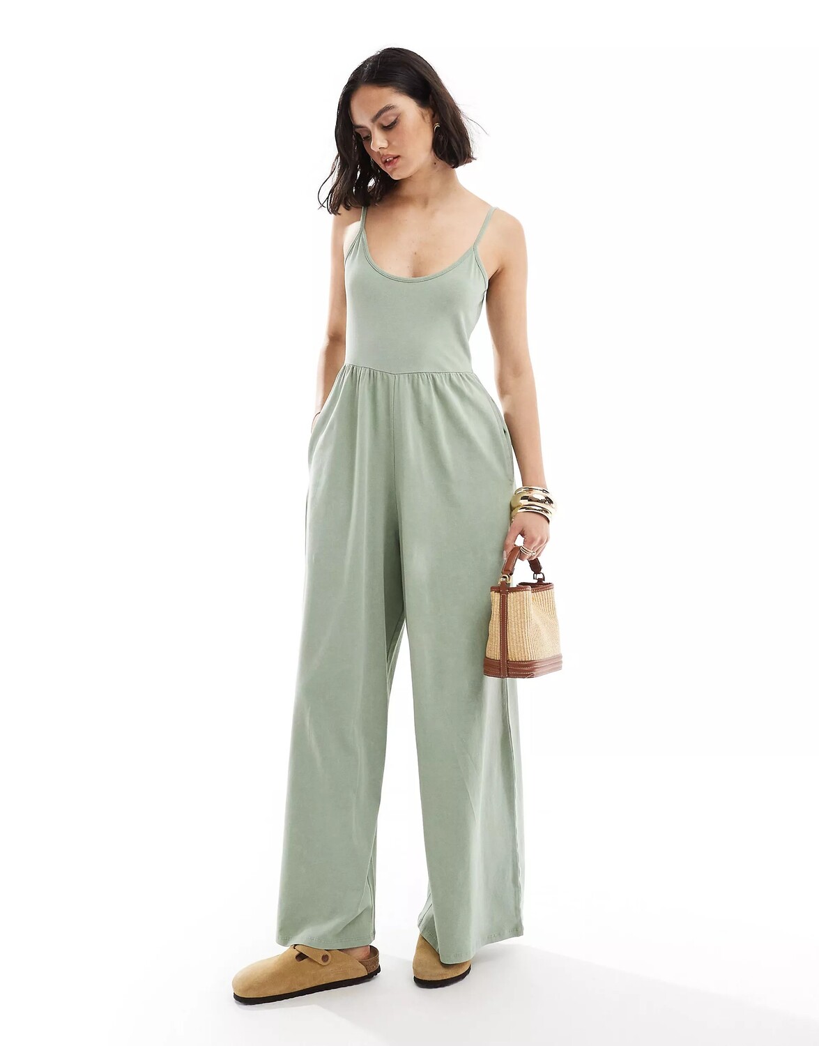 

Комбинезон Asos Design Scoop Strappy Washed Jersey Wide Leg, светло-зеленый
