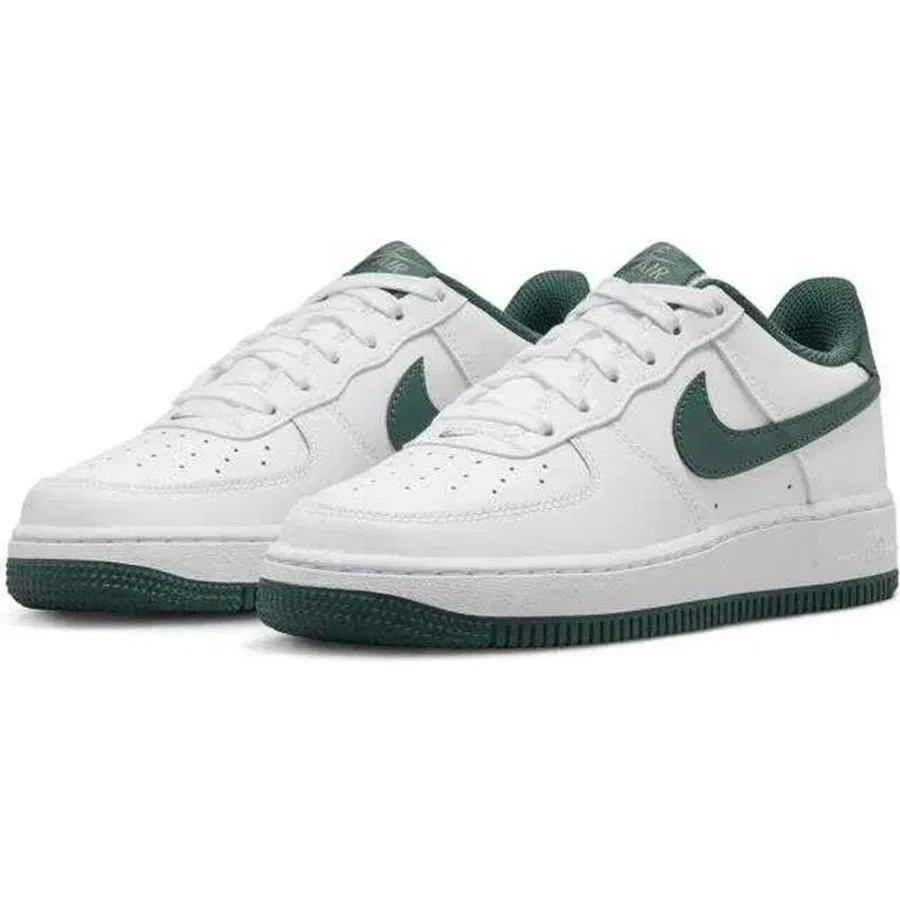Кроссовки повседневные с кожаным верхом Air Force 1 GS Nike, Зеленый — фото 3