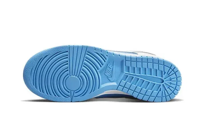Детские кроссовки с ретро-дизайном Dunk Low Reverse UNC Nike, Hellblau — фото 3