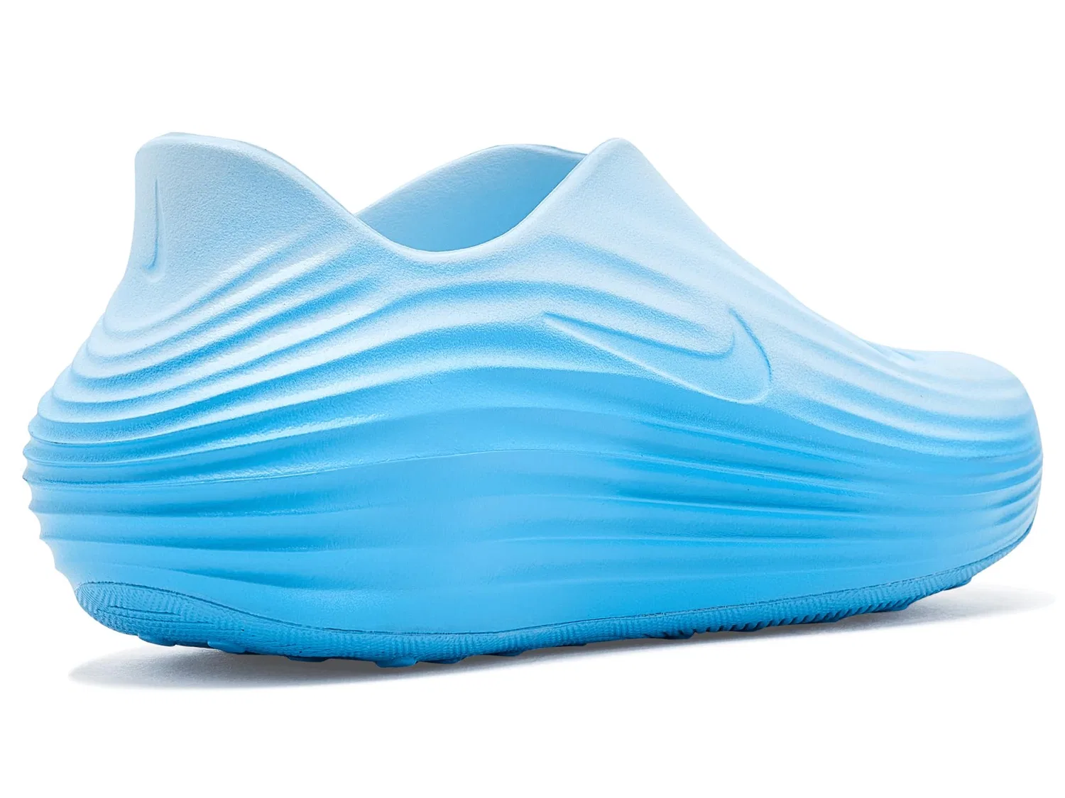 Сабо ReactX Rejuven8 (для маленьких и больших детей) Nike Kids, Glacier Blue/Metallic Silver — фото 4