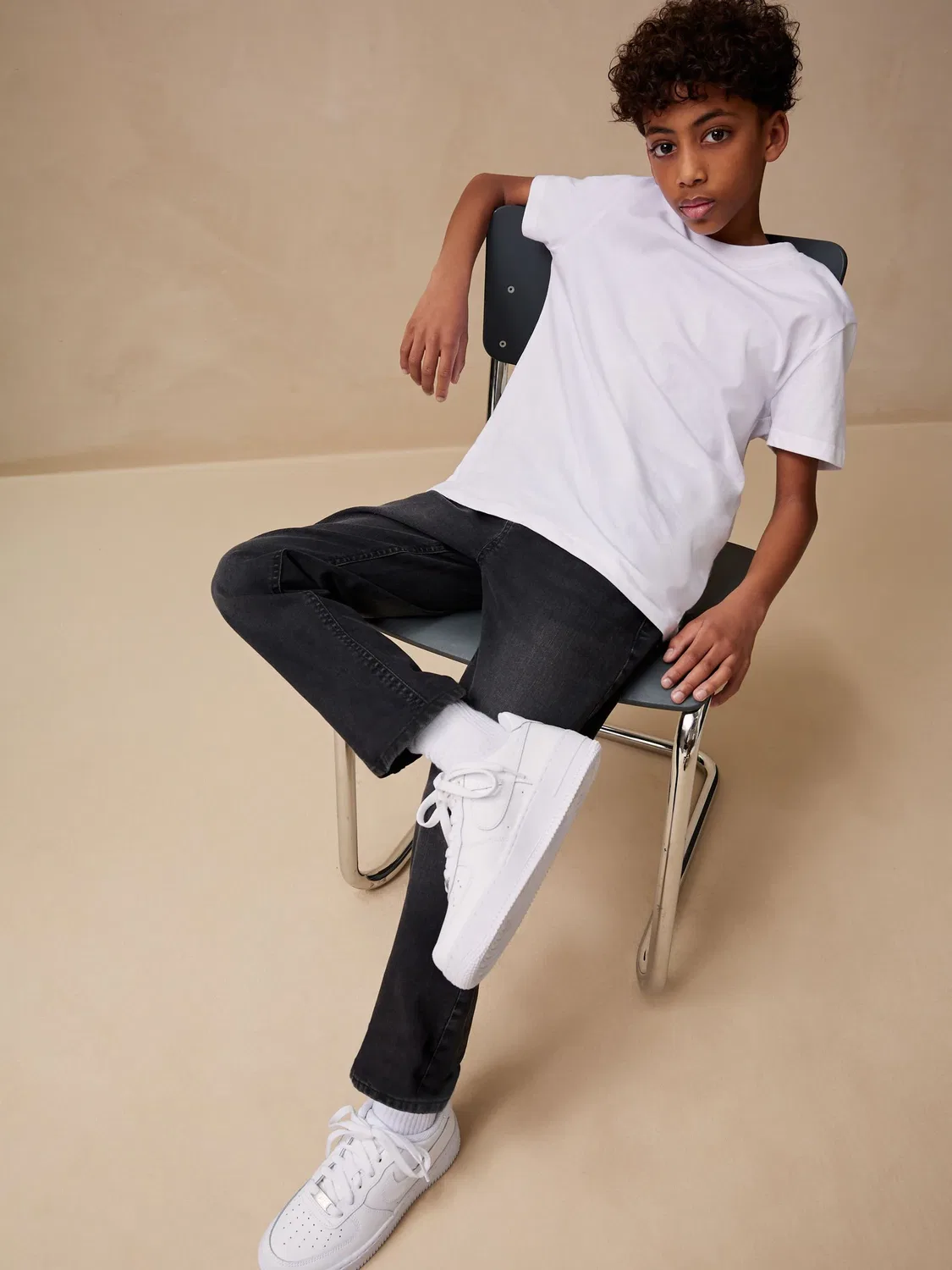 Джинсы Regular Fit Stretch Next, Washed Black — фото 3