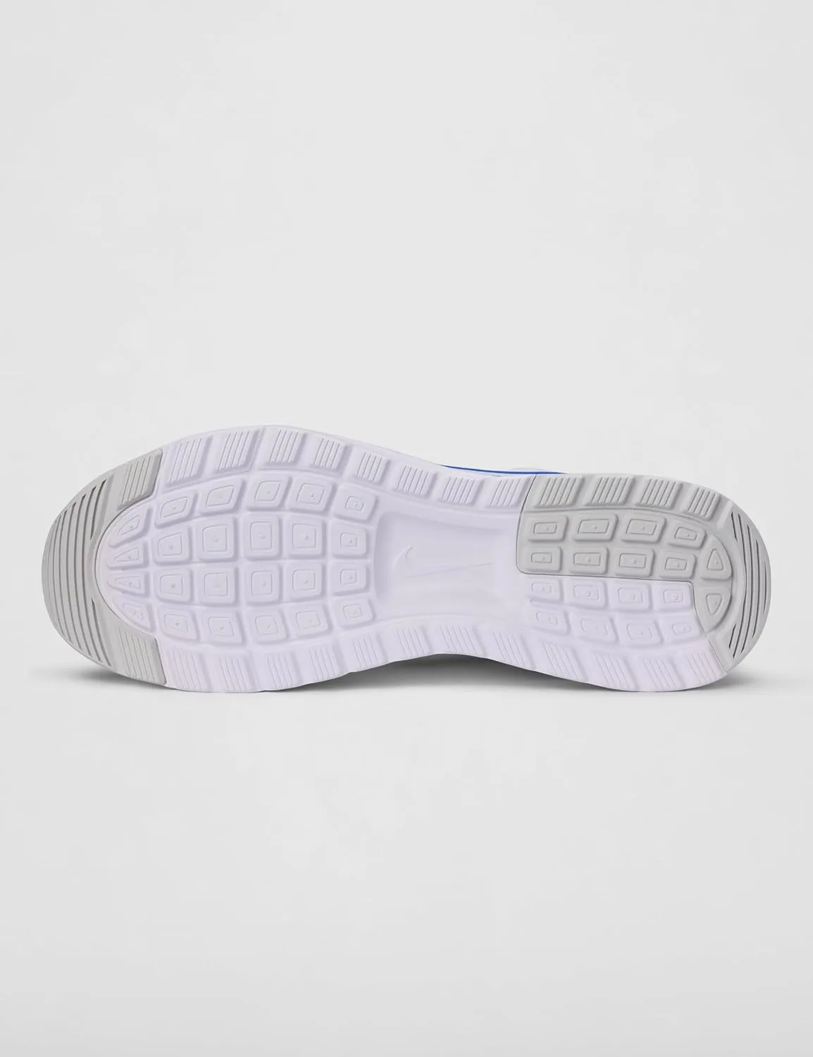 Мужские кроссовки Nike Air Max Nuaxis FD4329, белый/черный/синий — фото 4