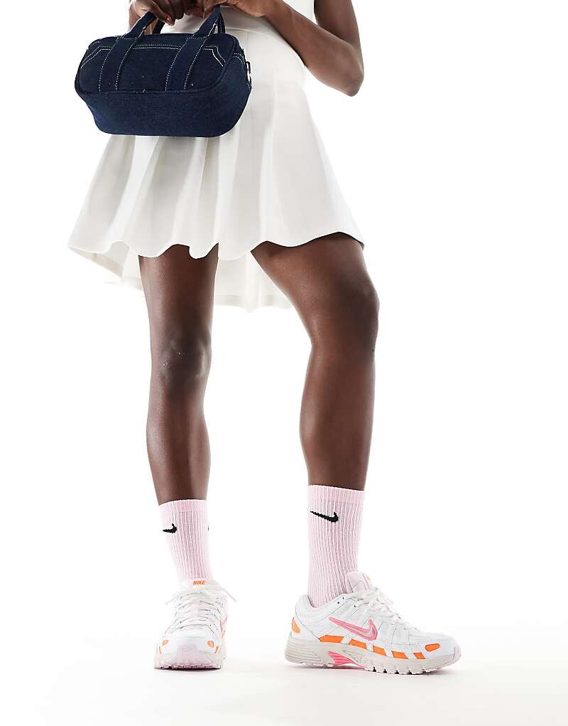 

Кроссовки Nike – P-6000