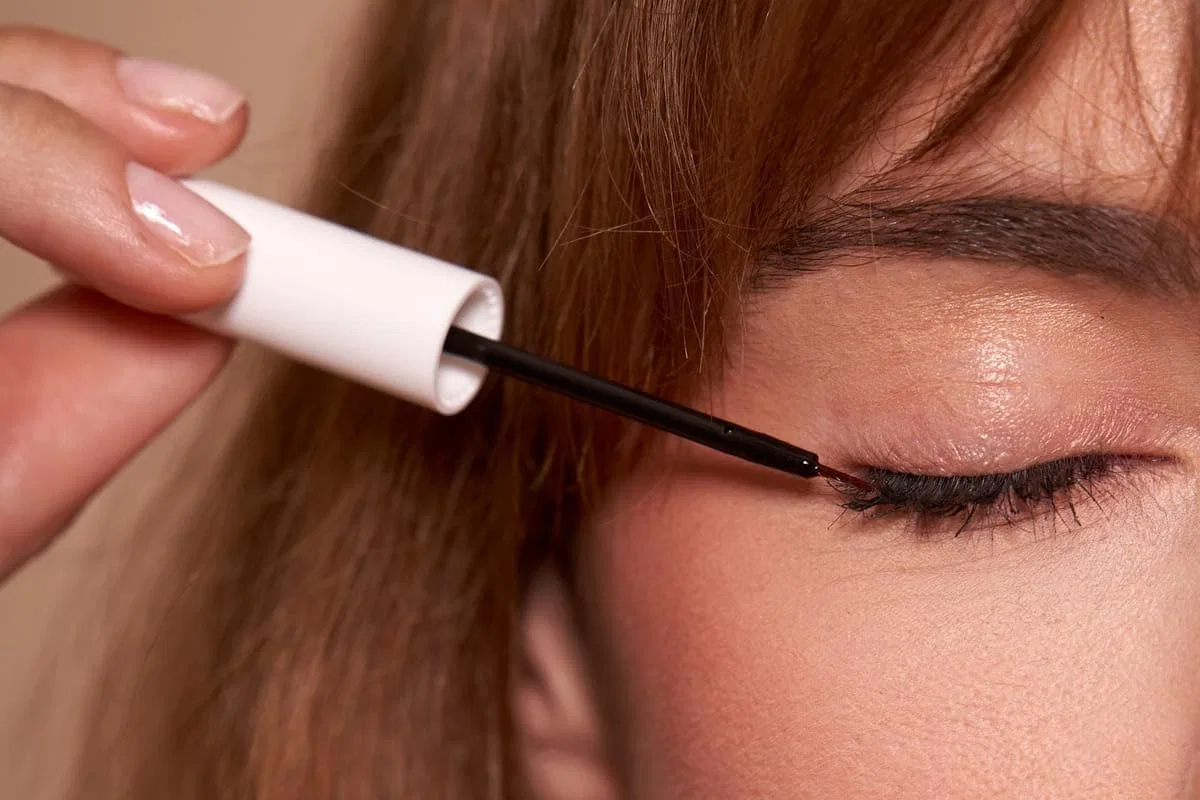 Сыворотка-активатор для ресниц «Eyelash Activating Serum» 5 мл от M2 Beaute M2 Beauté — фото 3