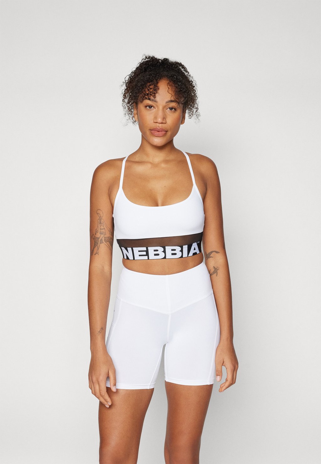 

Спортивный бюстгальтер MEDIUM SUPPORT BRA Nebbia, белый