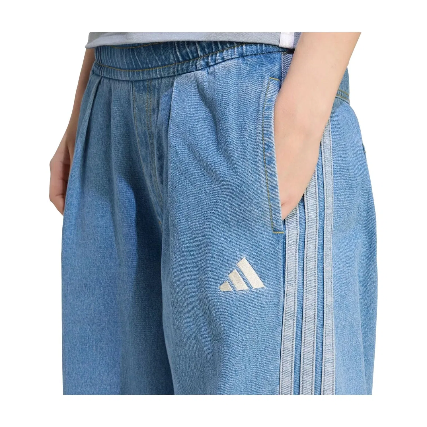 Женские брюки Stadium Washed Denim Loose Fit Pants Asia Sizing 'Crystal Sky' adidas, Crystal Sky — фото 4