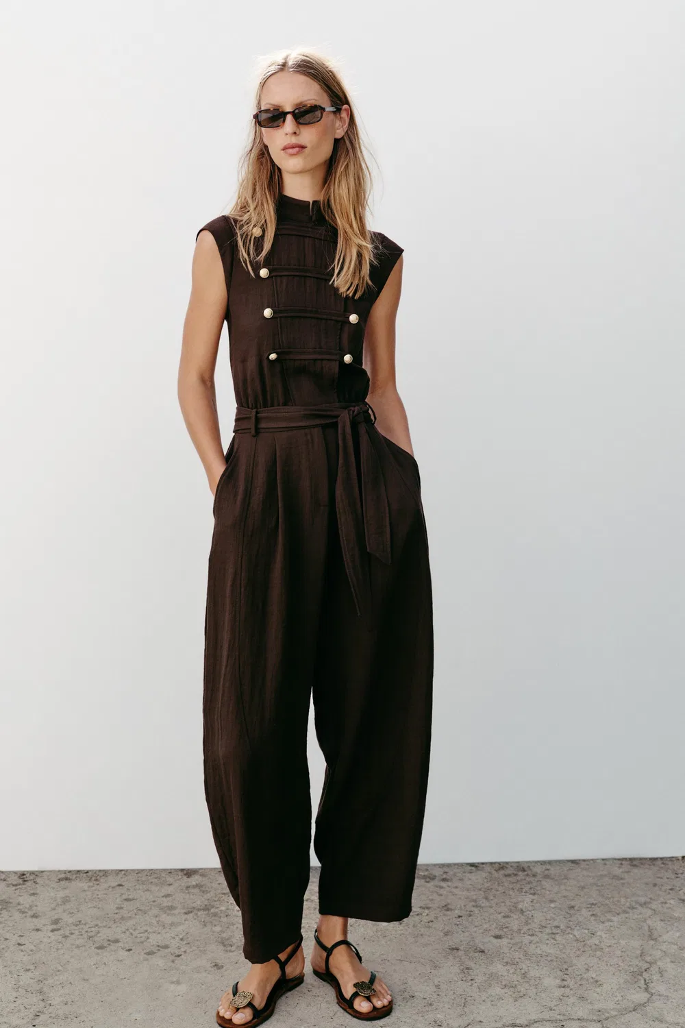 Комбинезон с застежкой в виде лягушки и поясом ZARA, Brown