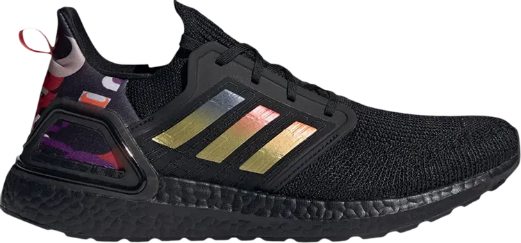 

Кроссовки Adidas UltraBoost 20, черный/золотистый