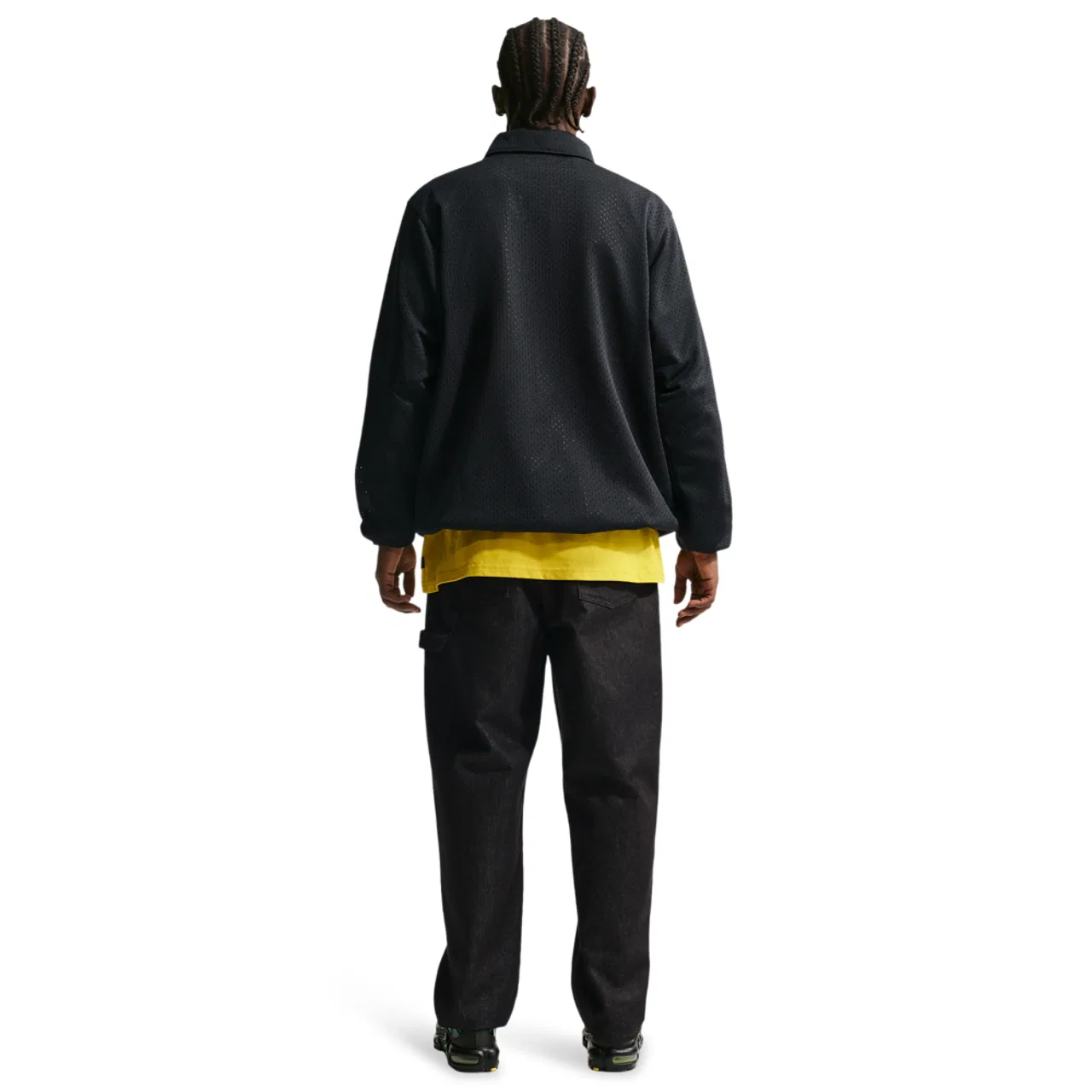 Мужская куртка Club Coaches AMSPT Nike, цвет Black/Saffron Quartz — фото 4