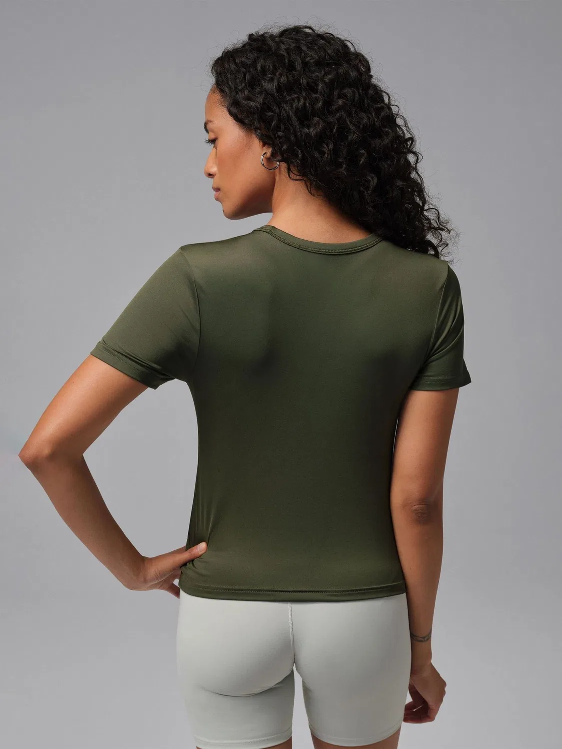 Футболка спортивная Jordan Sport Essentials Dri-FIT, зеленый — фото 2