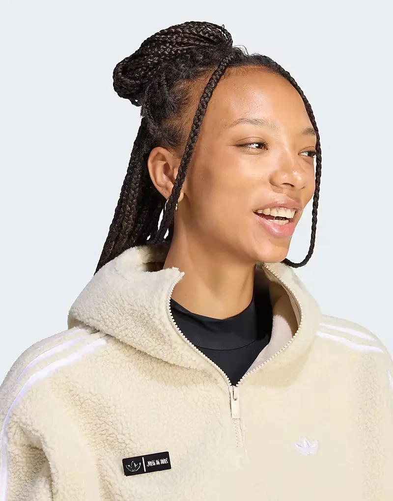 Толстовка-худи Adidas Originals Adiluna season 2 x Jennie из флиса, Bliss — фото 3