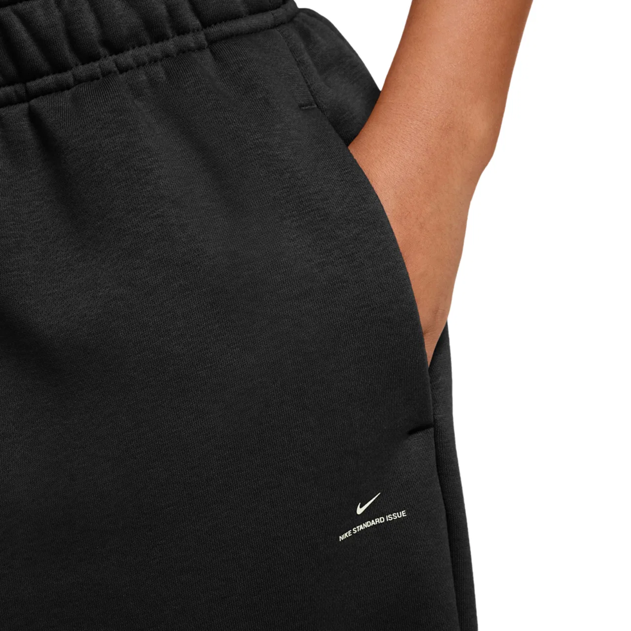 Детские спортивные штаны из флиса с технологией Therma-FIT Nike Standard Issue Fleece Pant, Nike, Black/Beige — фото 3