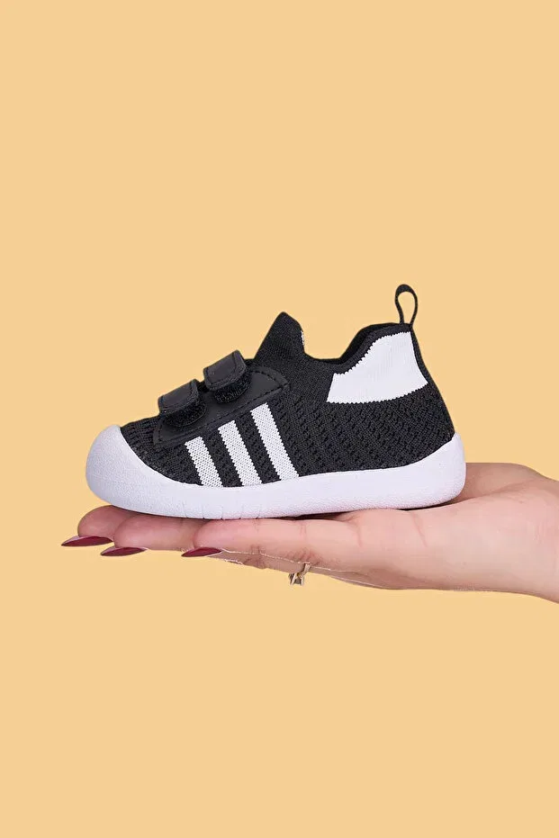 Детские туфли для девочек на липучке Wisil kids baby velcro flexible soft barefoot sole black white first step shoes Mumenim, Black And White — фото 3