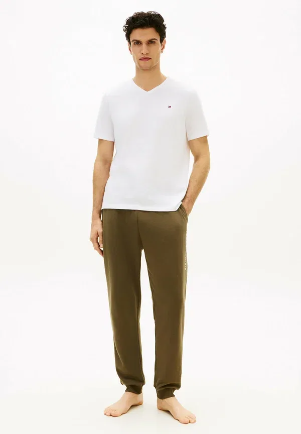 Комплект из 3 футболок с V-образным вырезом Undershirt Tommy Hilfiger, белый