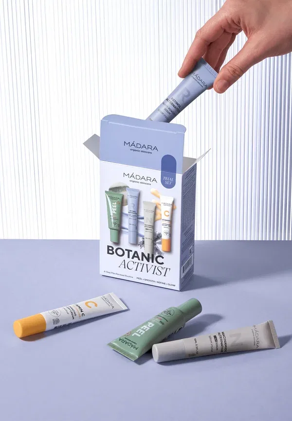Набор косметики Botanic activist 4-step mini renewal routine set MáDara — фото 3
