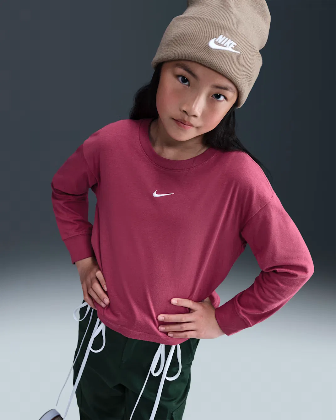 Детская футболка с длинным рукавом для девочек (старшего возраста) Nike Sportswear Essential, Sweet Beet