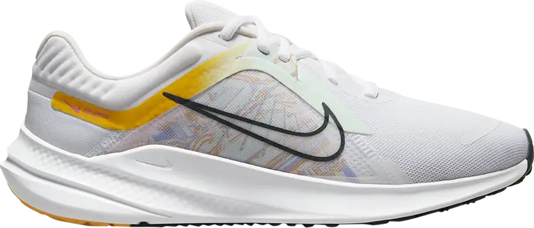 

Кроссовки Nike Wmns Quest 5 Premium 'White Pinksicle', белый