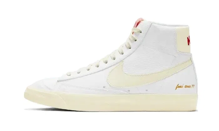 Детские кроссовки с принтом Blazer Mid '77 Nike, Coconut Milk White University Red