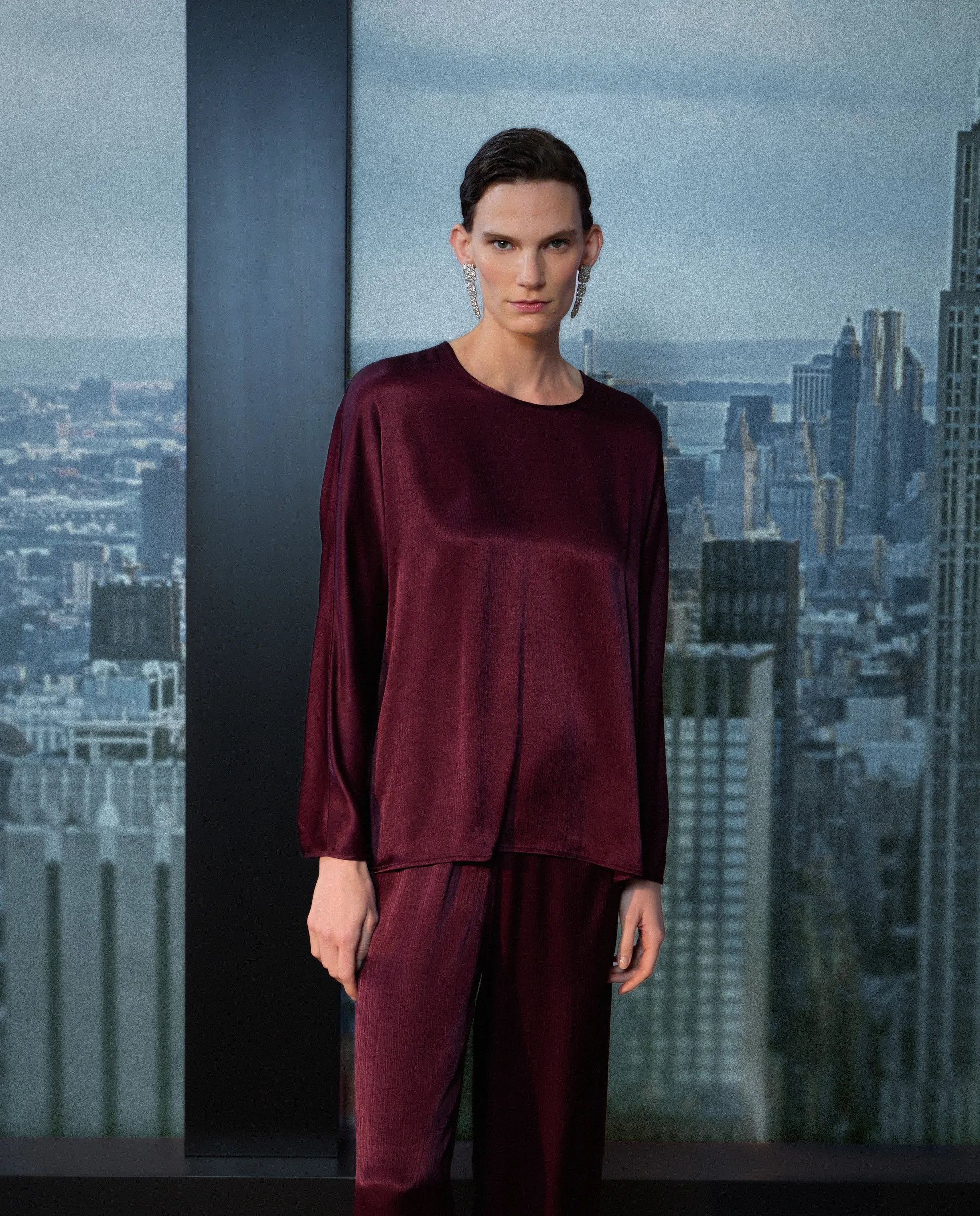 

Женская гладкая водолазка с длинным рукавом Woman Limited El Corte Inglés, бордовый
