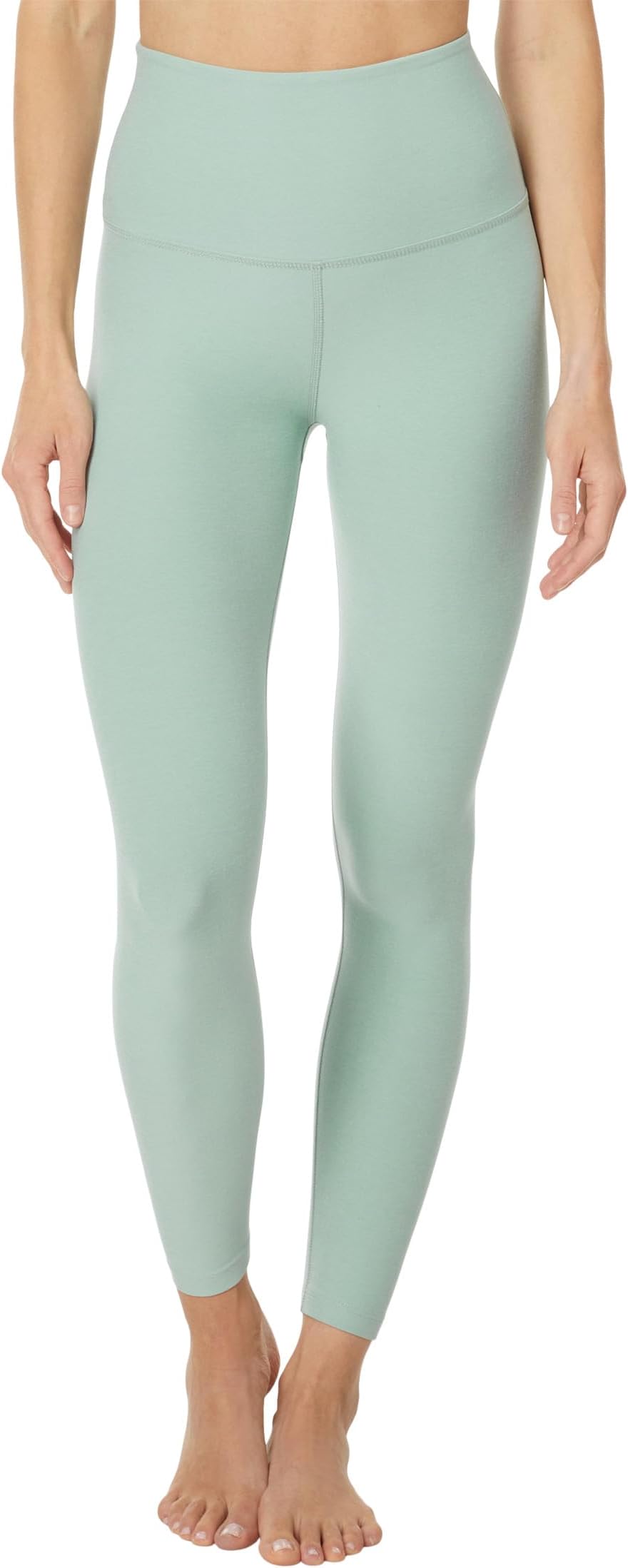 

Брюки Beyond Yoga Spacedye Caught In The Midi High-Waisted Legging, цвет Minty Slate Heather