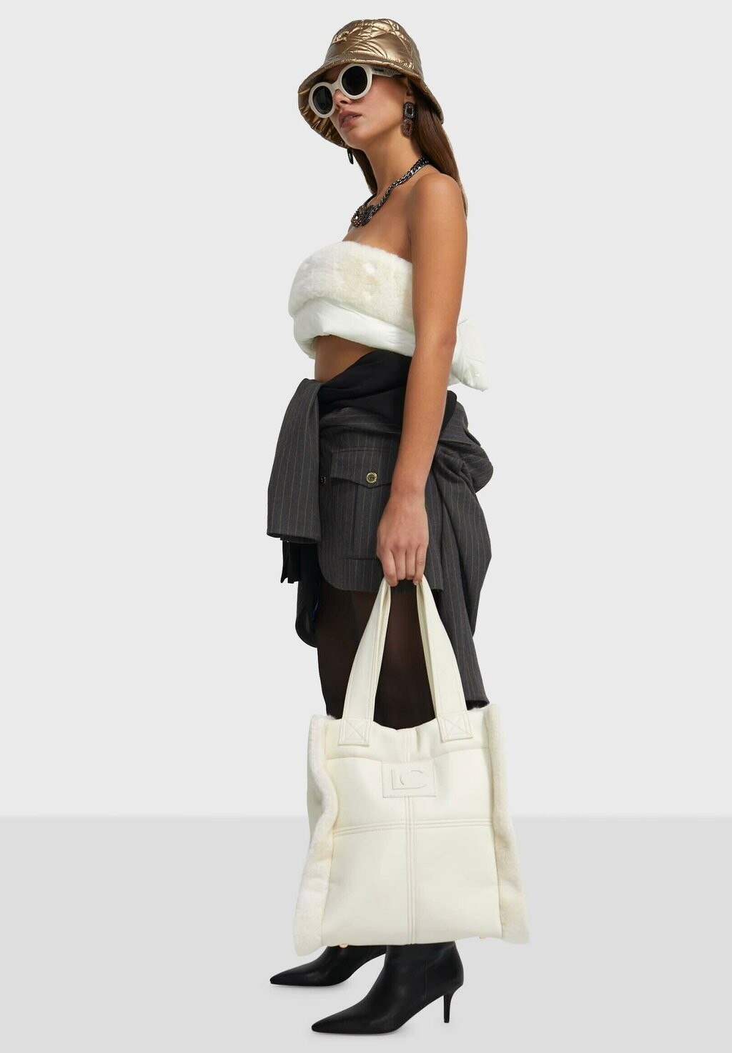 

Сумка-тоут LOLA CASADEMUNT, кремовый