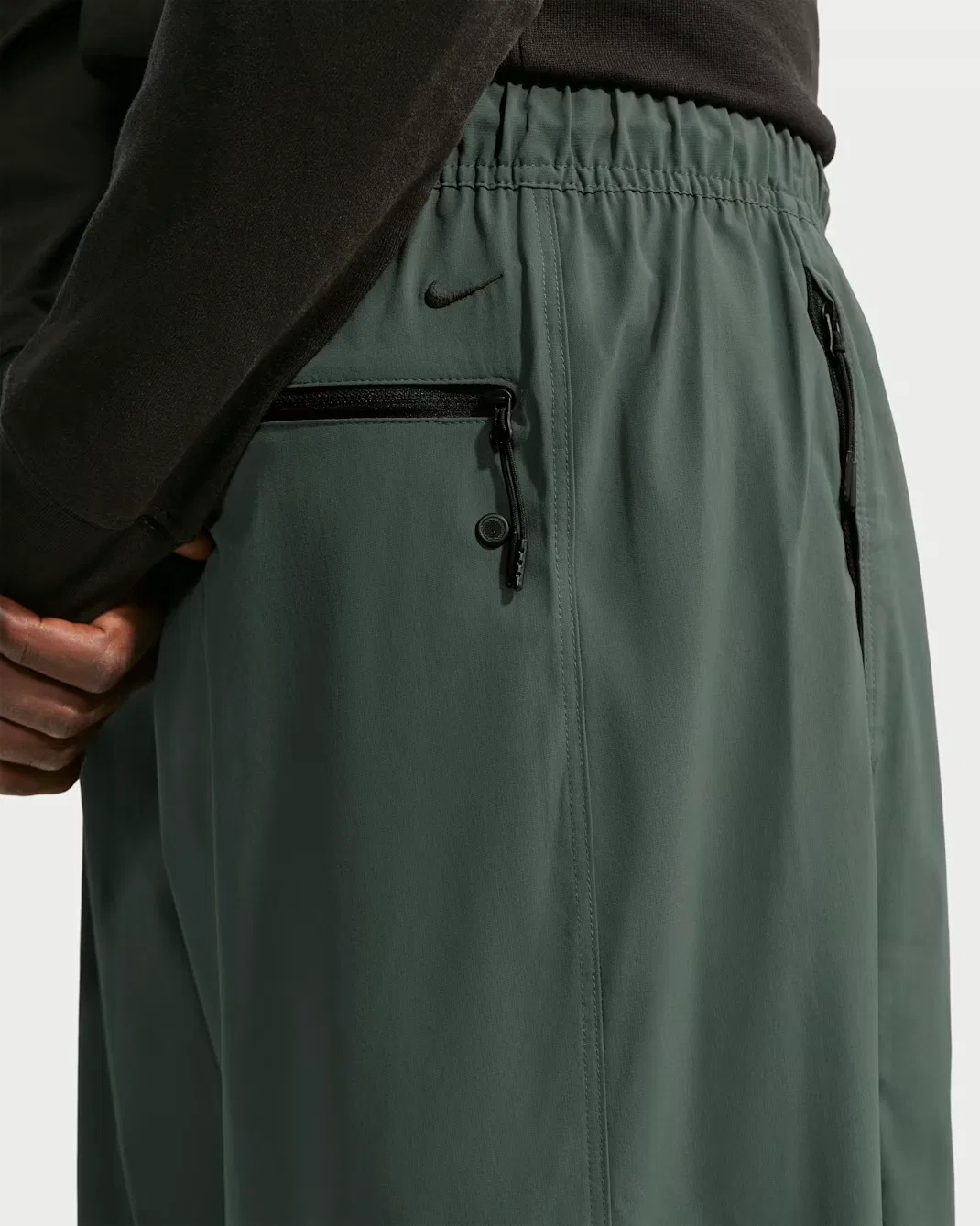 Мужские брюки Dri-FIT Nike Tech Helios, Camo Green/Black — фото 3