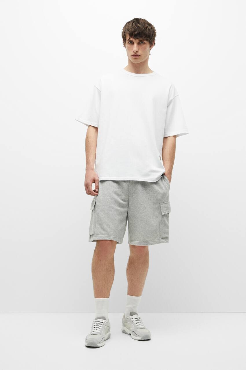 

Джоггеры Cargo Bermuda Pull&Bear, серый