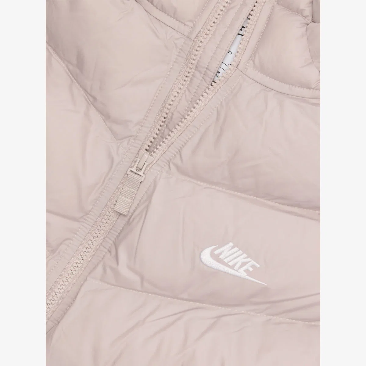 Куртка-пуховик с вышивкой бренда Nike, белый — фото 2