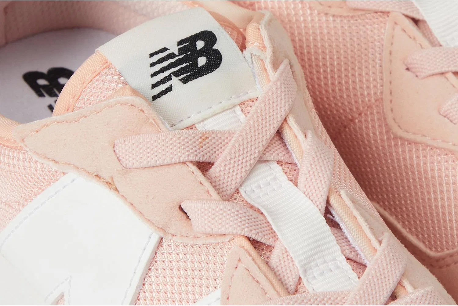 Детские кроссовки для девочек с принтом New Balance 327 Bungee Lace Pre New Balance, Pink Haze/White — фото 2
