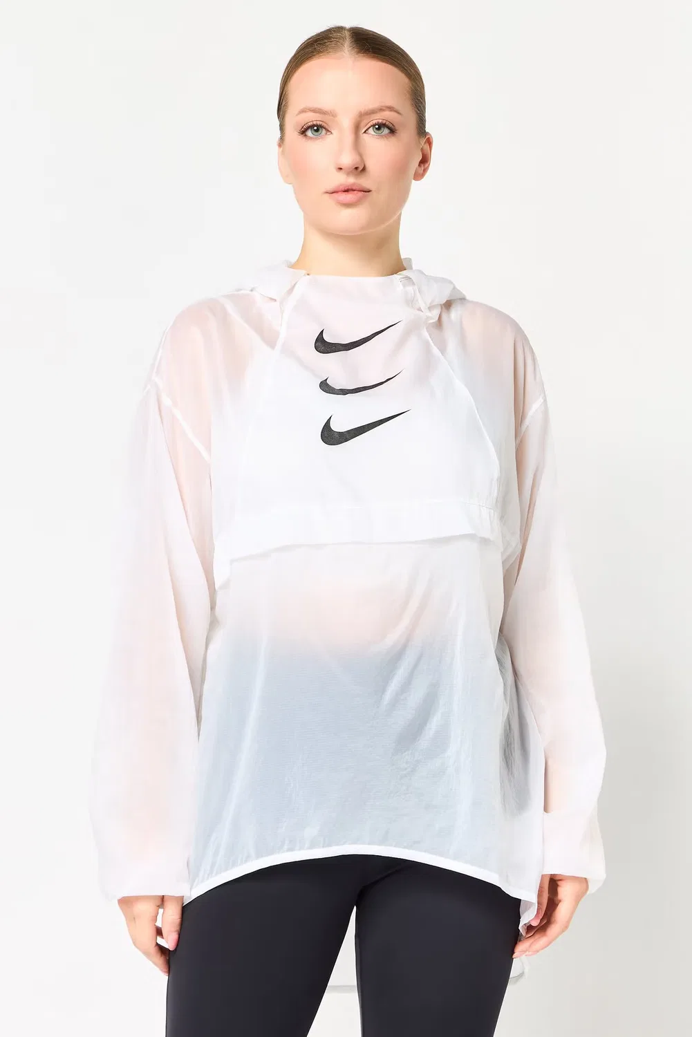 Куртка белая с длинным рукавом оверсайз Nike, белый