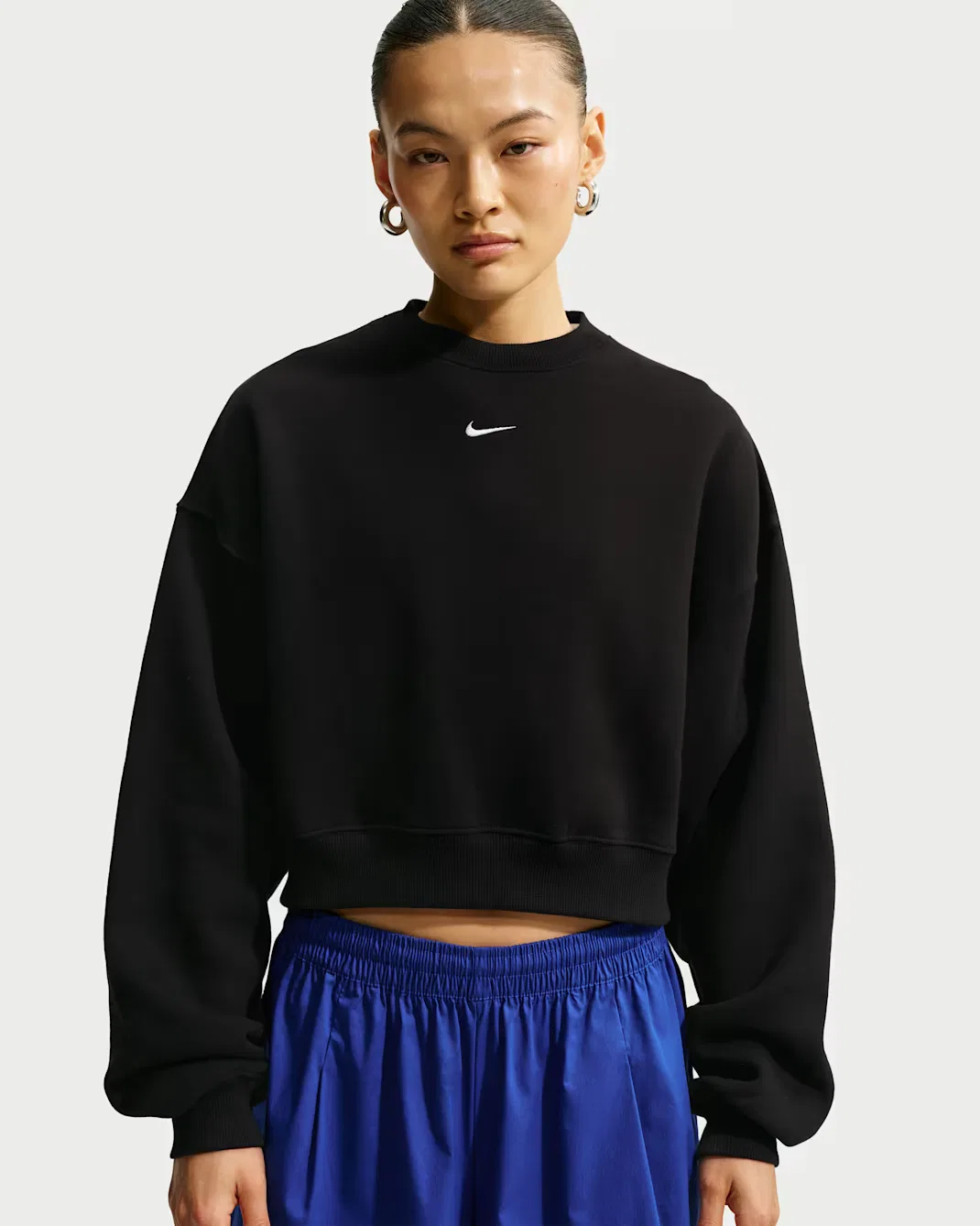 Женская укороченная футболка оверсайз с круглым вырезом Nike Studio Fleece Medium Weight, Total Black/Sail — фото 3