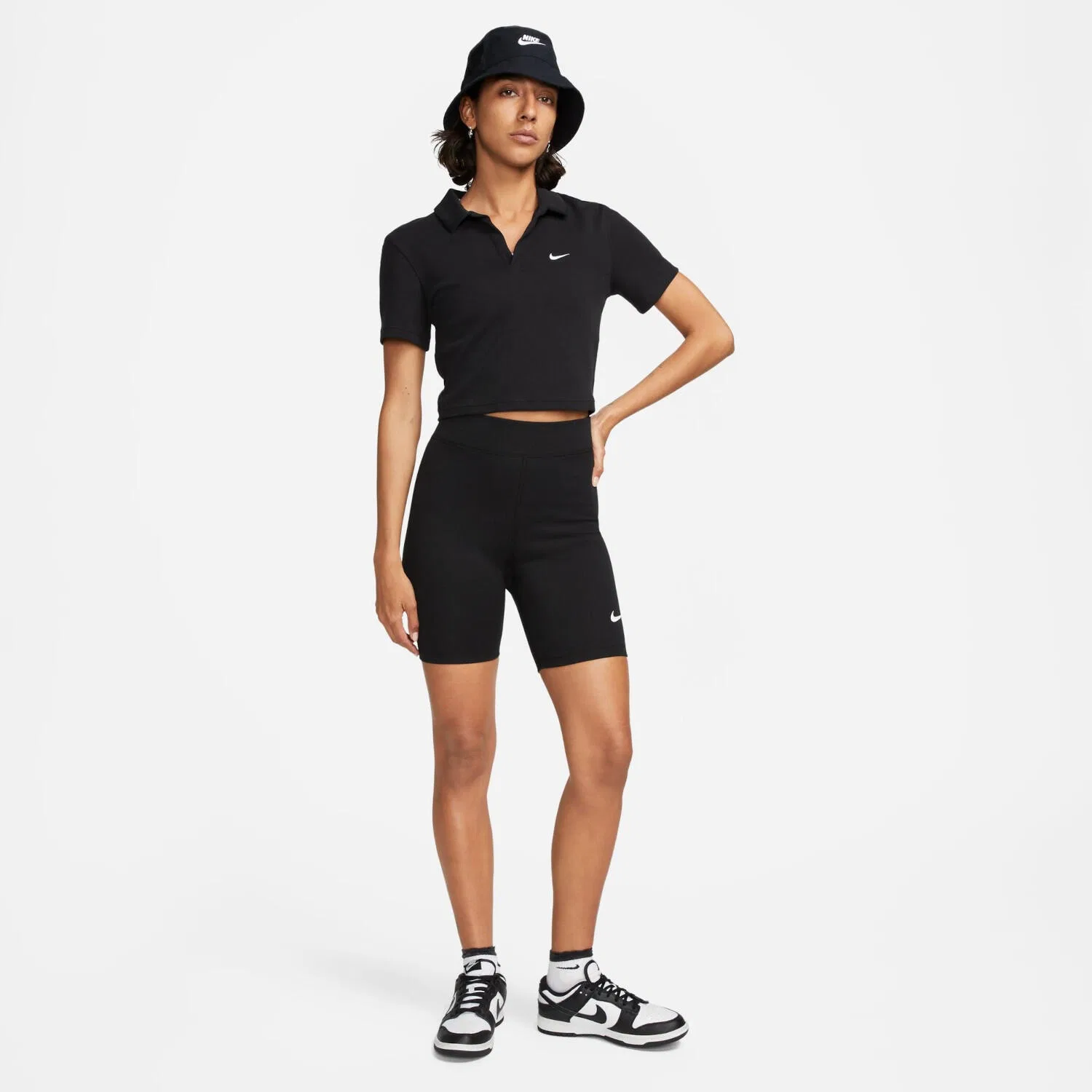 Женские спортивные шорты с принтом SPORTSWEAR CLASSICS WOMEN Nike, Schwarz — фото 3