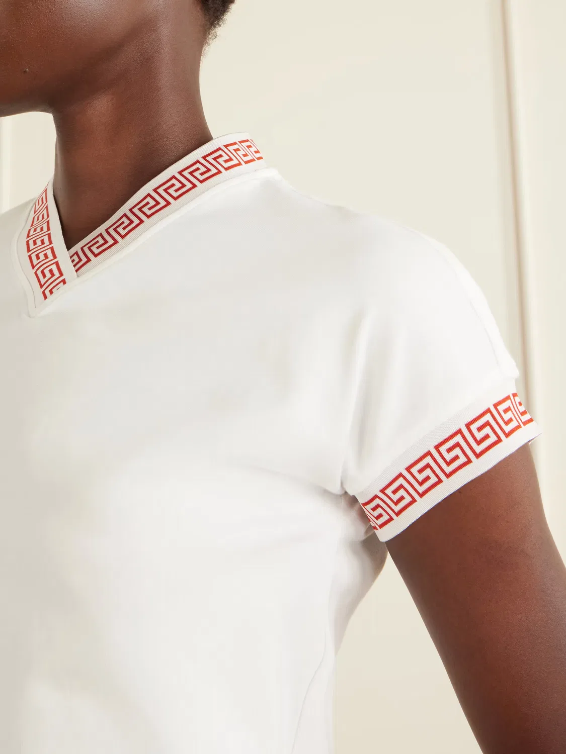 Футболка из смесового хлопкового трикотажа с жаккардовым логотипом Versace, белый — фото 4