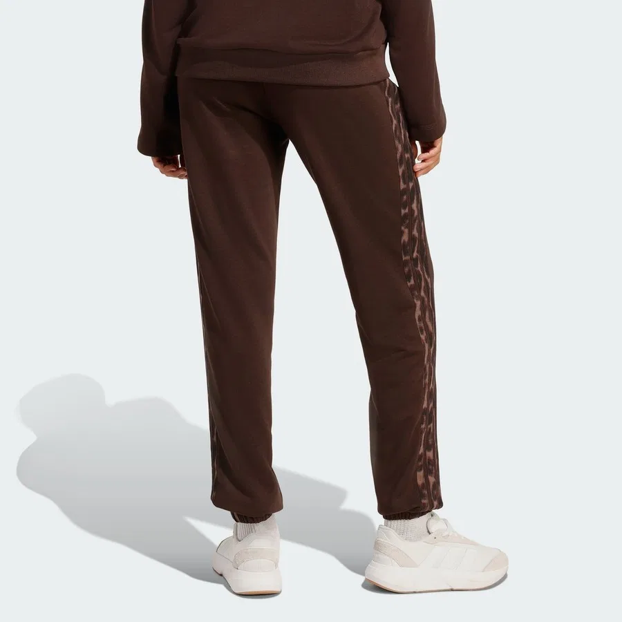Спортивные брюки с леопардовым принтом и тремя полосками adidas Sportswear, Черный — фото 2