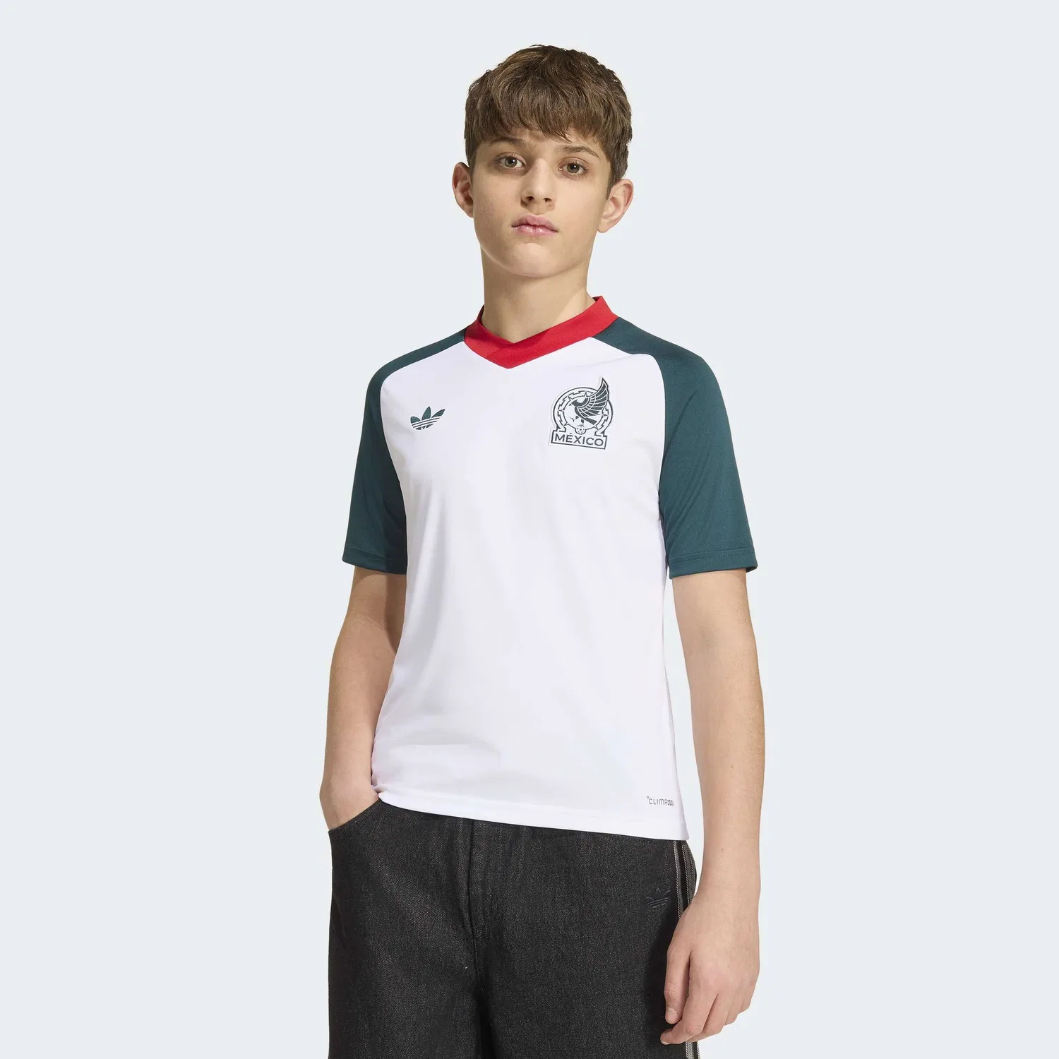 Детская предматчевая футболка Adidas Performance Shirt Mexico 26 Away Kids белого цвета — фото 3