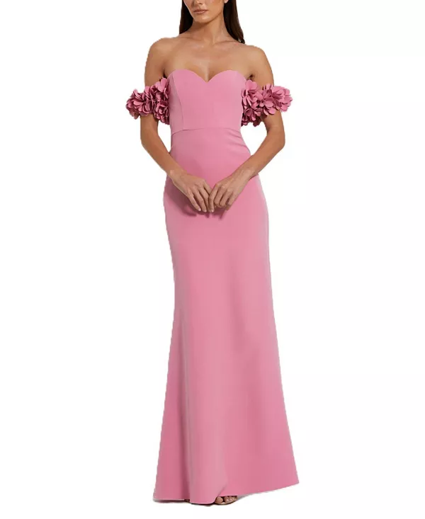 

Платье из крепа с открытыми плечами и объемной цветочной аппликацией. Mac Duggal, розовый