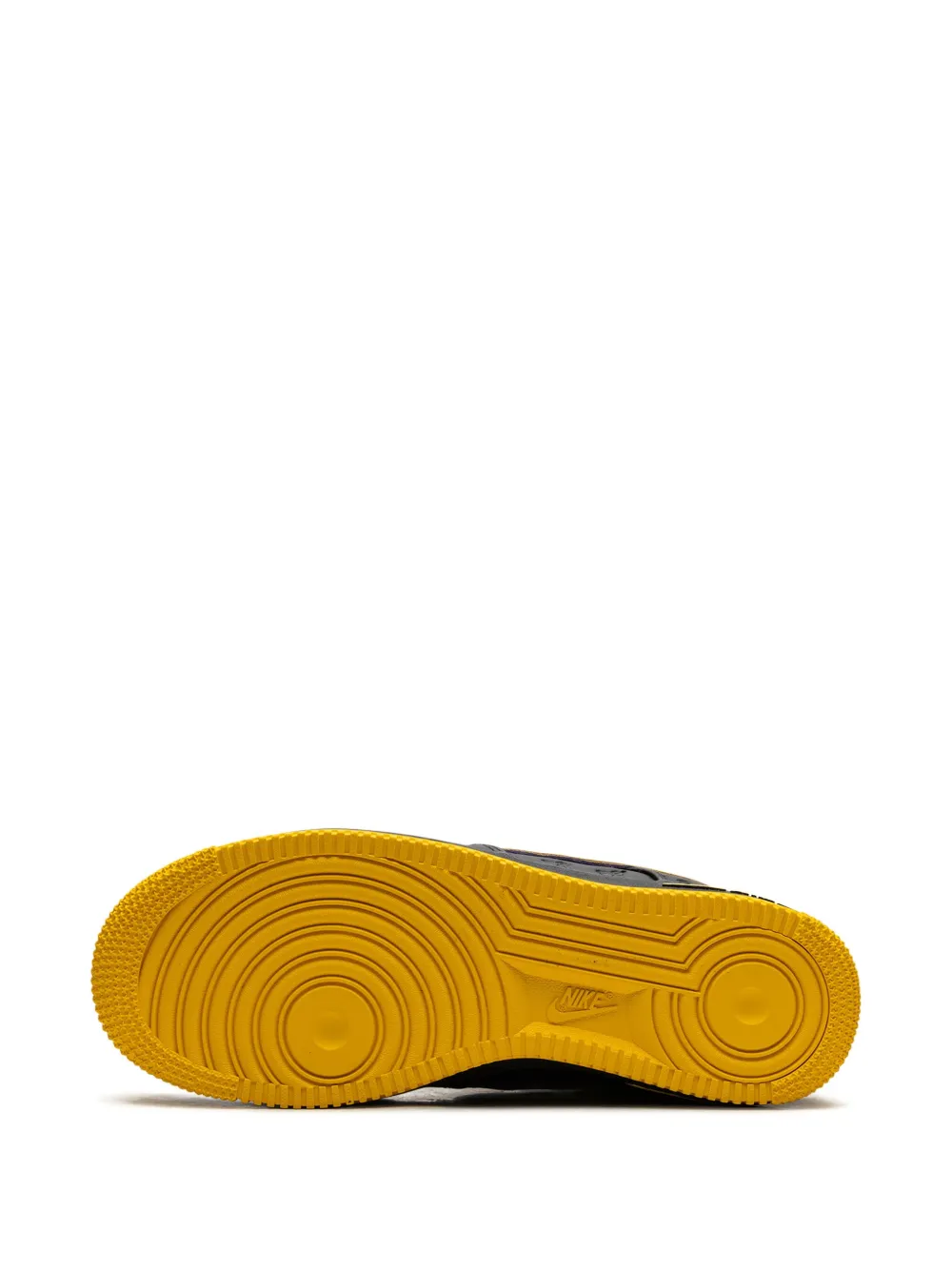 Кроссовки Air Force 1 Lakers Away - Black/Varsity Maize/Varsity Purple из коллаборации с Kobe Bryant Nike, черный — фото 4