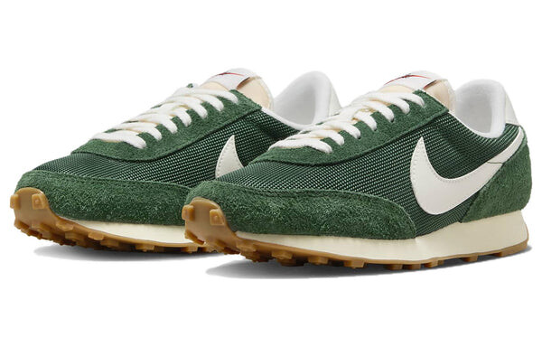 Кроссовки (WMNS) Nike DBreak Vintage 'Fir Coconut Milk', цвет fir/coconut milk/gum medium brown/sail — фото 3