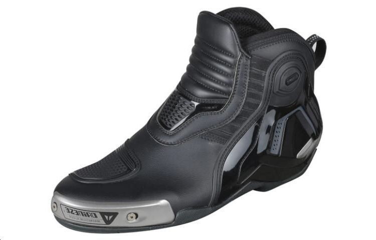 

Ботильоны мужские черные Dainese