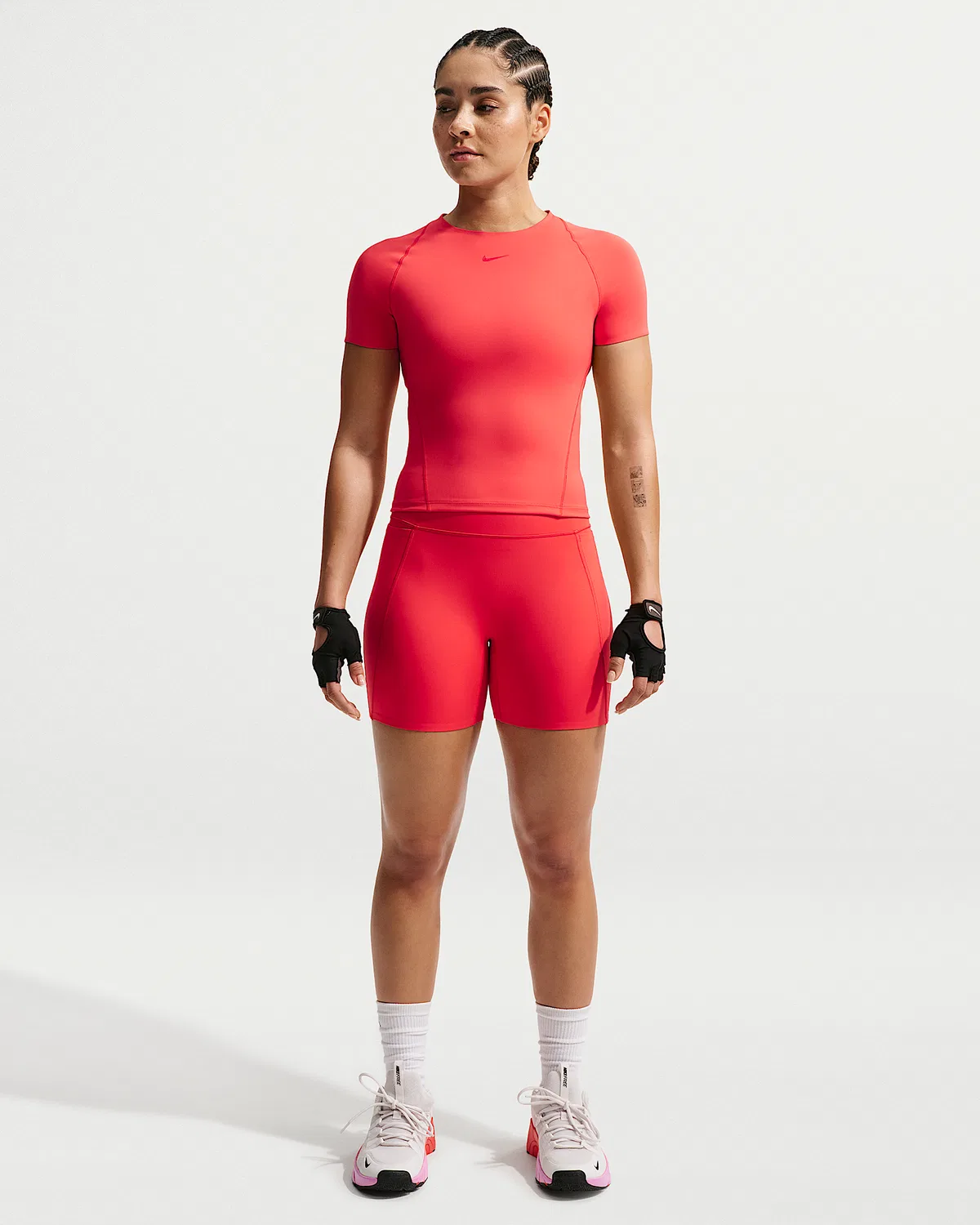 Женский топ Nike Universa с коротким рукавом Dri-FIT, Light Crimson/University Red/University Red — фото 4